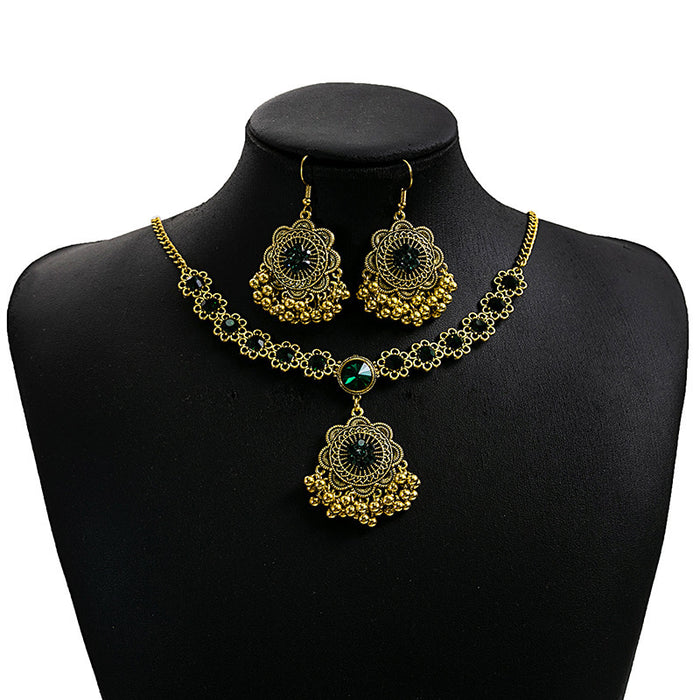 Wholesale Bohemian Turquoise Fringe Earrings and Necklace Set Alloy Jewelry
