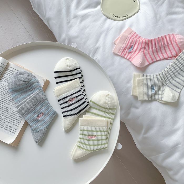 Wholesale Ultra transparent fine striped embroidered versatile mid length socks