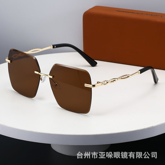 Wholesale New borderless luxury sunglasses for street photography, UV resistant sunglasses
