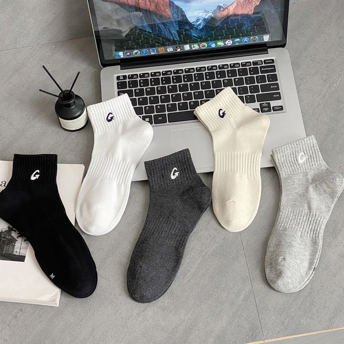 Wholesale Socks made of cotton, versatile, sport embroidered, sport boat socks, five point socks