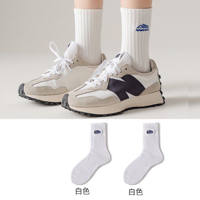 Wholesale Embroidered socks with versatile thick thread