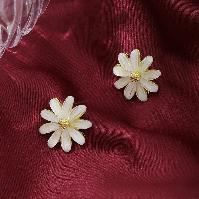 Wholesale Silver Needle Cute Daisy Earrings Acrylic Flower Crystal Earrings Earrings and Accessories Wholesale