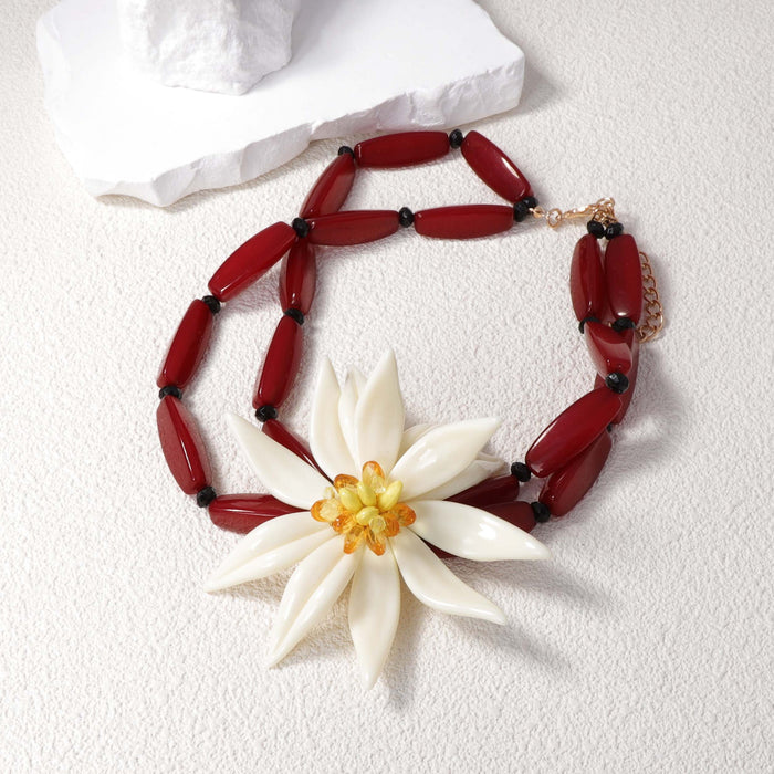 Wholesale White Large Flower Double-Layer Bamboo Necklace with Stylish