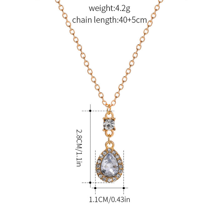 Wholesale New Jewelry Light Luxury Alloy Diamond Pendant Elegant Design Zircon Necklace Clavicle Chain