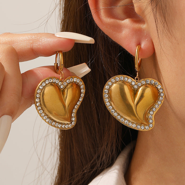 Wholesale Geometric earrings  exaggerated heart-shaped stud earrings   titanium steel   light luxury style  high-end earrings