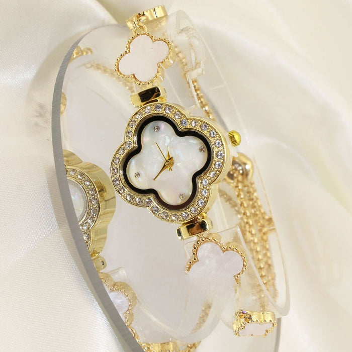 Wholesale Freely adjustable pearlescent dial quartz watch