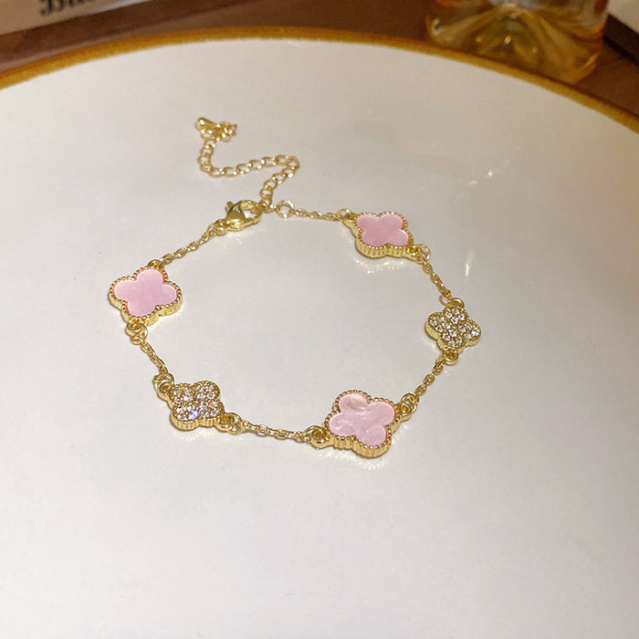 Wholesale Real Gold Electroplated Zircon Four-petal Flower Imitation Fritillaria Bracelet Light Luxury High-end Sense Bracelet Sweet All-match Bracelet Wholesale Women