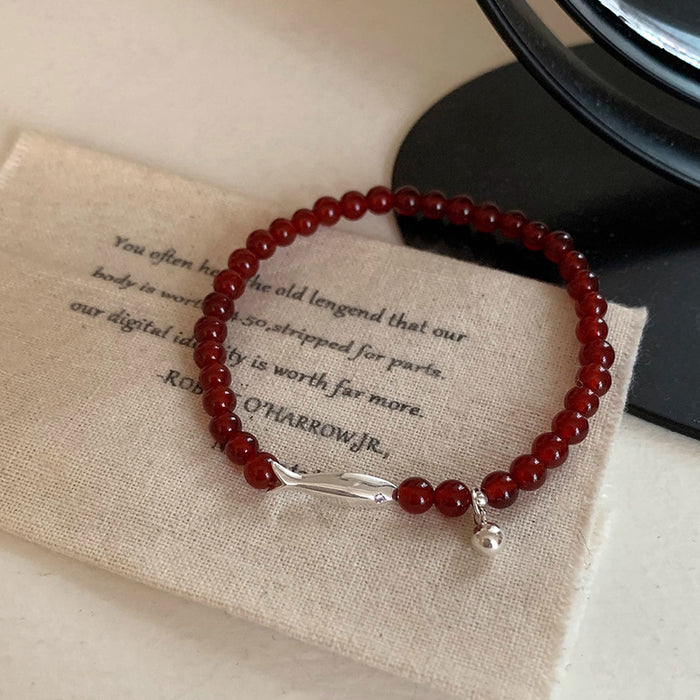 Wholesale Small scale bracelet design with high-end feel, light luxury and versatile new product accessories