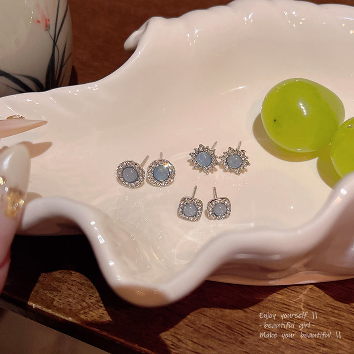 Wholesale Simple All-match Blue Crystal Earrings