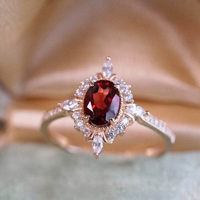 Wholesale Design a niche retro atmospheric anti natural ring