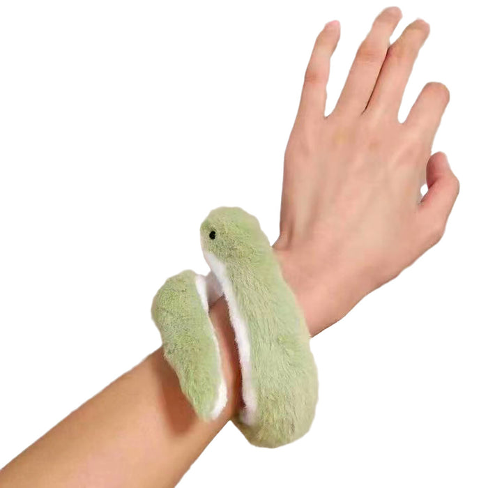 Wholesale Plush toy dolls, funny and cute figurine dolls