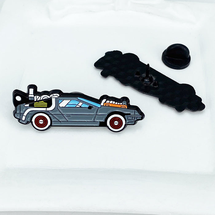 Wholesale Chic Car-Shaped Brooch Pin Zinc Alloy with Baking Varnish for Clothing Bags Hats MOQ≥2