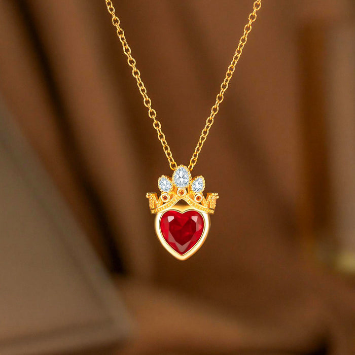 Wholesale heart necklace openwork crown pendant necklace inlaid with zircon
