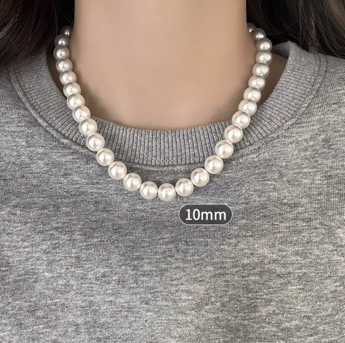 Wholesale Pearl necklace, women's light luxury internet celebrity temperament, simple and high-end feeling, collarbone chain