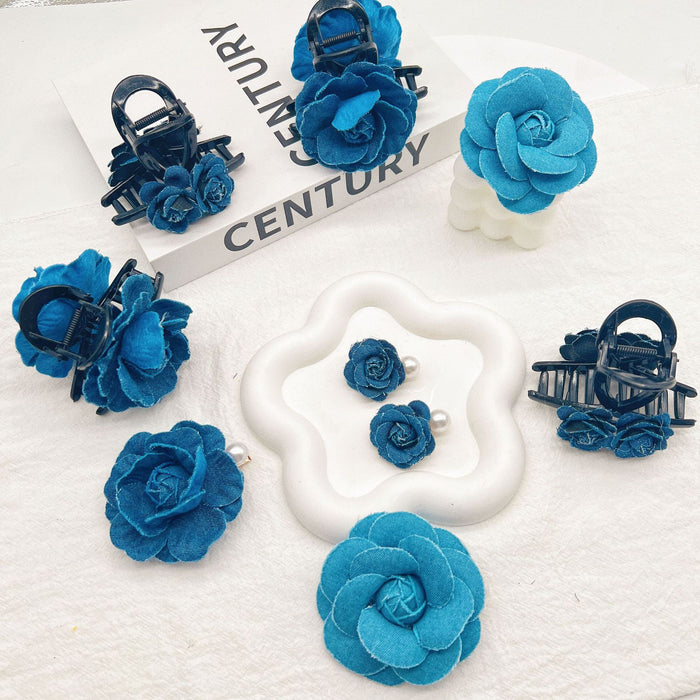 Wholesale Fabric flower hair clip, fashionable and versatile hair accessory