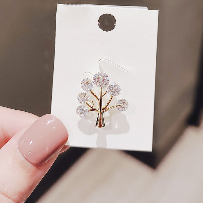 Wholesale Brooch, light luxury, high-end, niche, anti glare chest button, cardigan accessory