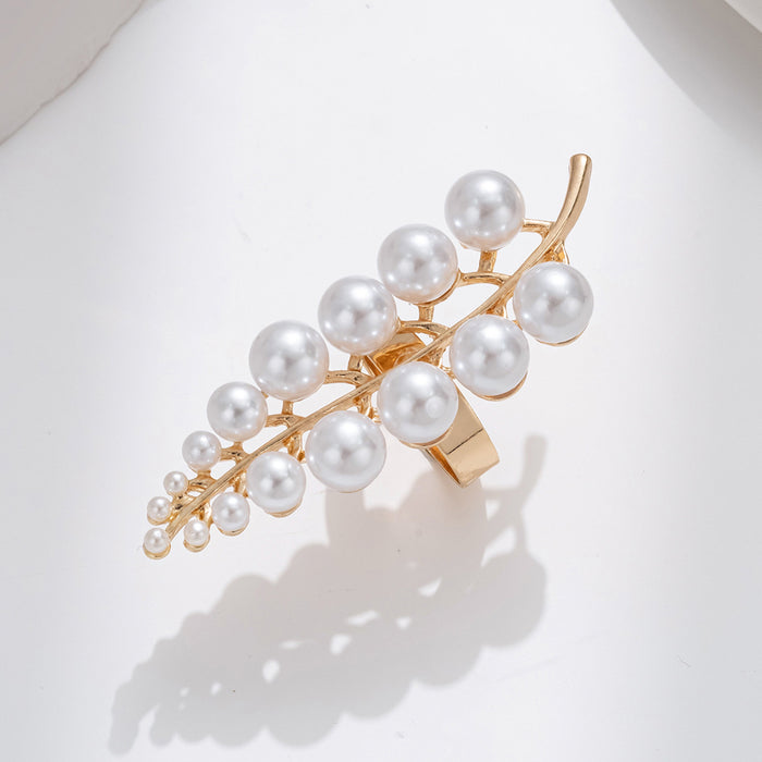 Wholesale Pearl ring set with niche design and hollowed out flower opening ring