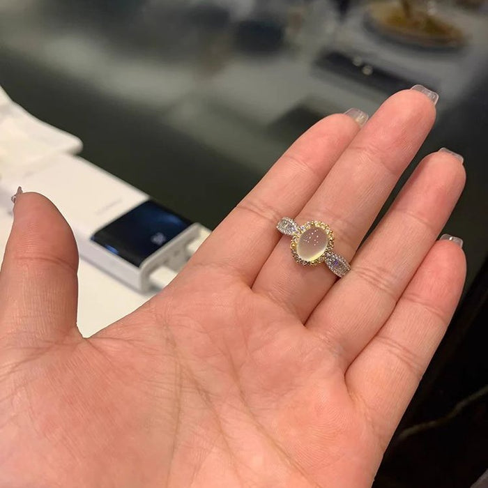 Wholesale French luxury ring, women's simple and cool style ring, niche personality design, index finger ring