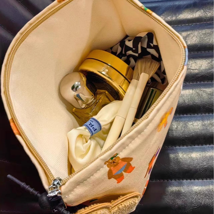 Wholesale Cute teddy bear canvas makeup bag, simple and portable, large capacity skincare storage bag