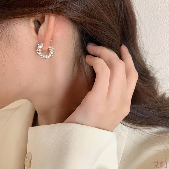 Wholesale silver Broken Silver C- shaped Earrings Women's Four Seasons  Ear
