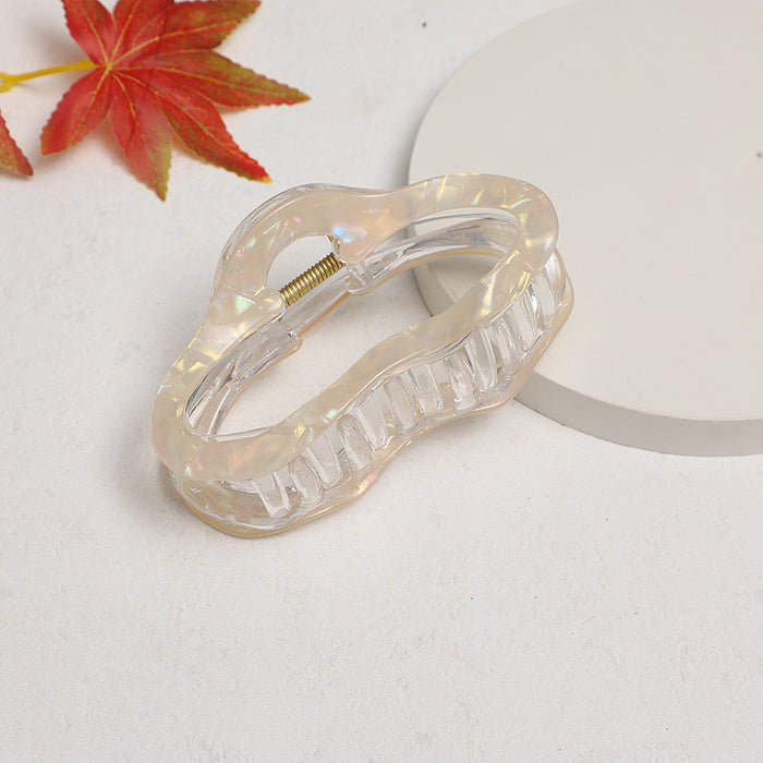 Wholesale New style clip with large hollowed out cloud pattern, high-end hair clip, light luxury style wholesale