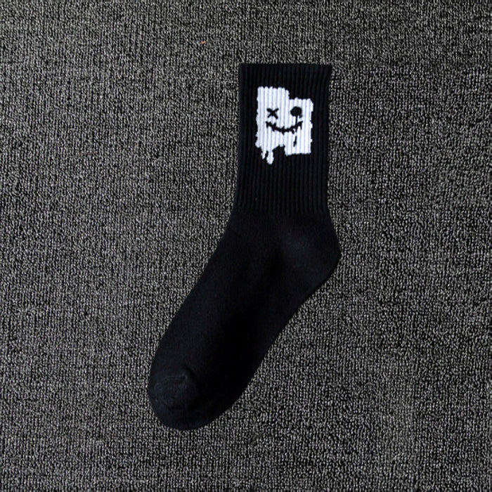 Wholesale men' s deont mid-calf socks black and white cotton socks women' s summer sports basketball socks