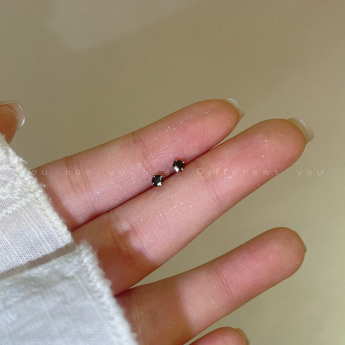 Wholesale Sterling silver needle small earrings for women, high-end, no-removal ear bone ear stick earrings