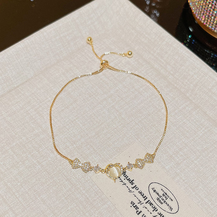 Wholesale Women's Sweet Zircon Bracelet