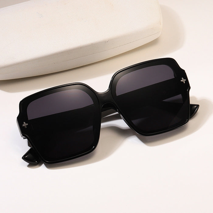 Wholesale Anti-UV Large Square Frame PC Women's Sun Sunglasses  JDC-SG-Bofeng001