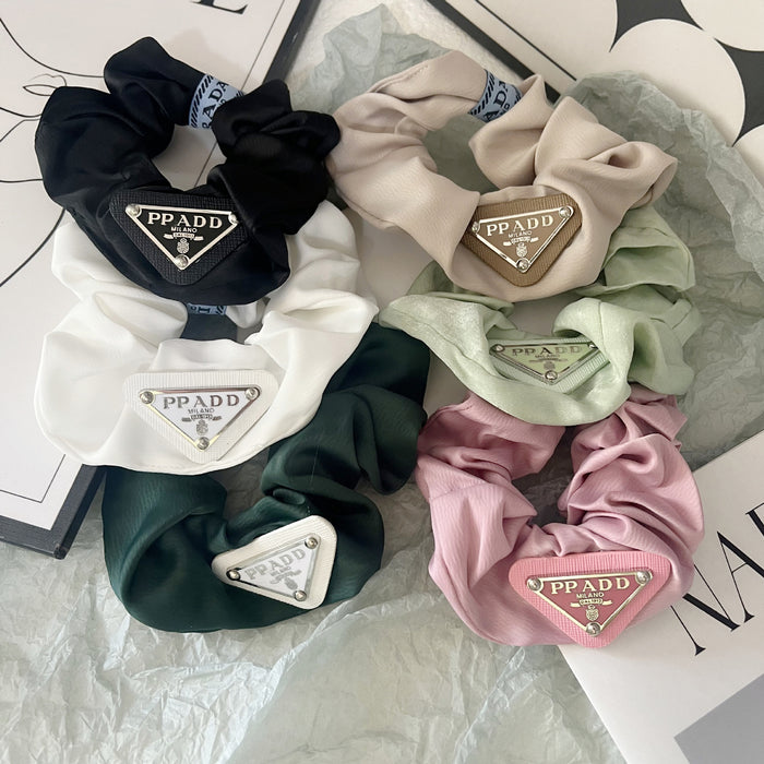 Wholesale Triangle Letter Satin Large Intestine Ring Hair Scrunchies JDC-HS-JFY002