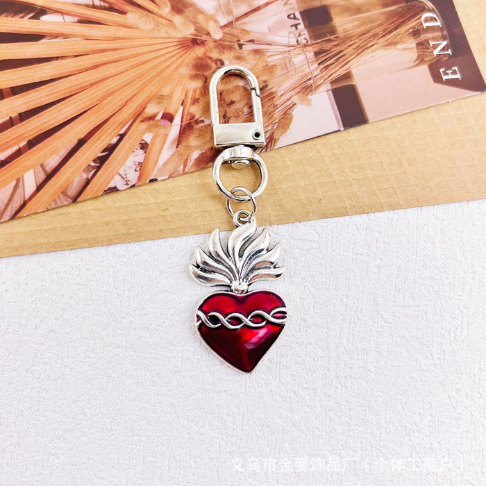 Wholesale Gothic style dark keychain pendant metal heart hot girl style palm bag cross pendant