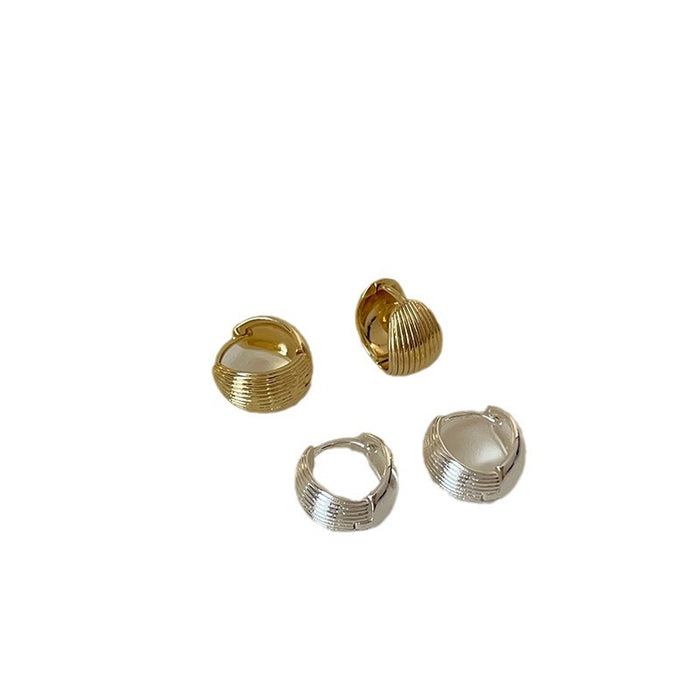 Wholesale Shell patterned plain ring ear buckle, simple, personalized, fashionable, versatile earrings and earrings