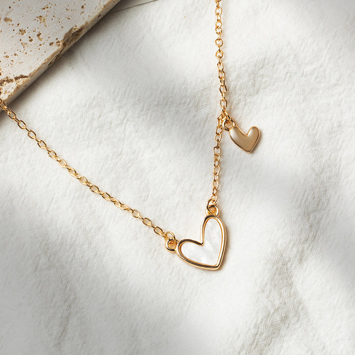 Wholesale Acrylic Heart Necklace Clavicle Chain Women