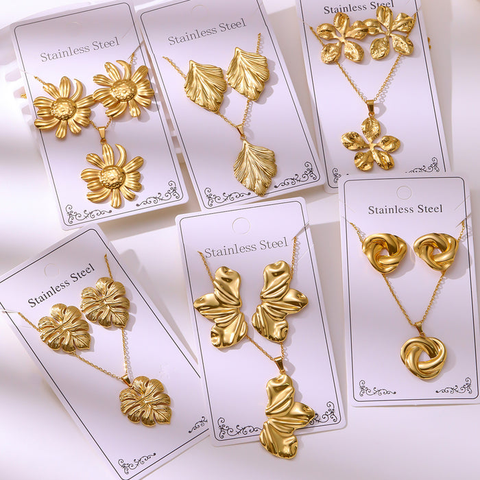 Wholesale RetroEarrings Necklace Stainless Steel Gold-Plated Jewelry