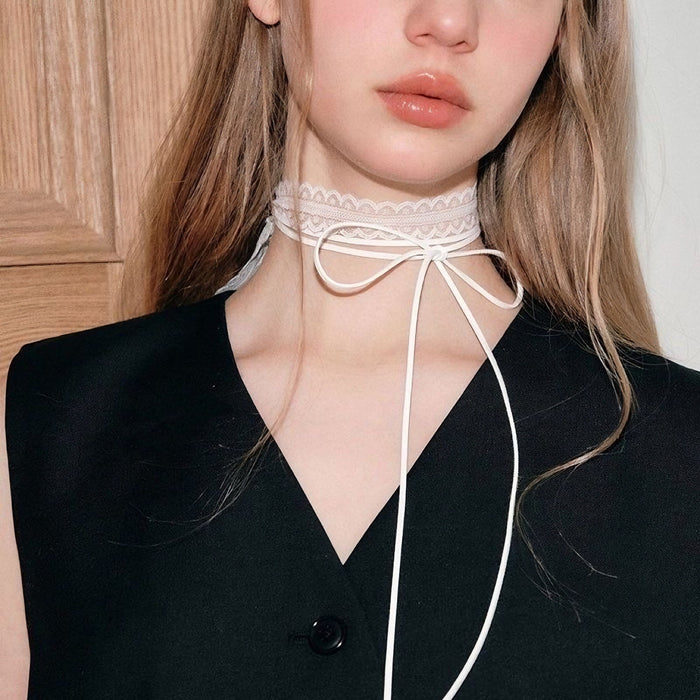 Wholesale Stacked lace ribbon versatile collarbone scarf design with a slim neck strap necklace