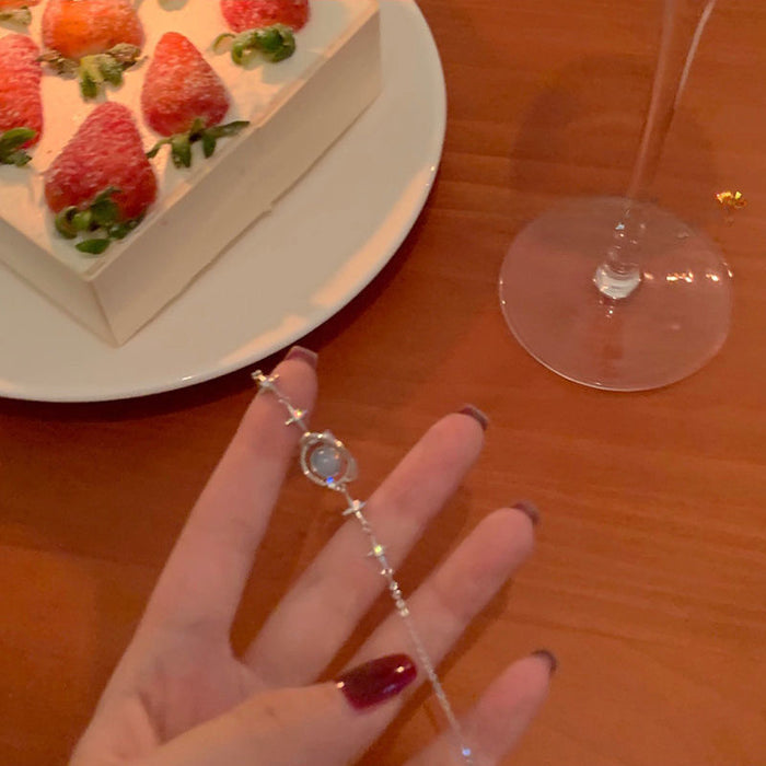 Wholesale New high-end bracelet with niche design