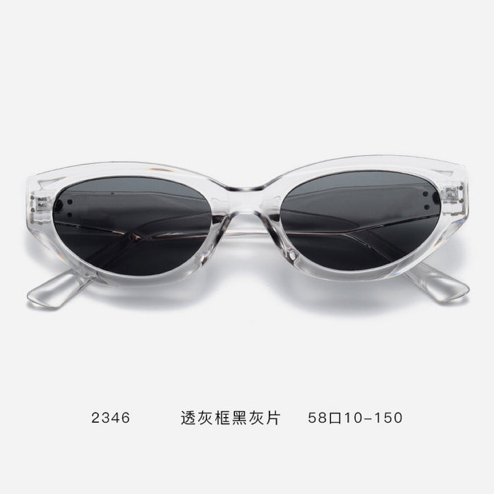 Wholesale New retro cat-eye sunglasses for women, fashionable and high-end street style sunglasses for small faces