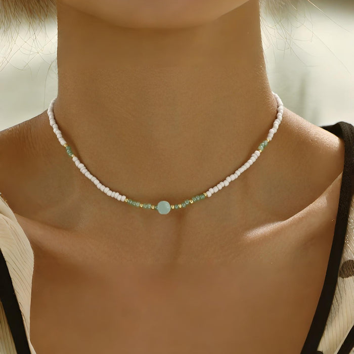 Wholesale Vintage rice bead necklace with simple temperament, beaded collarbone chain