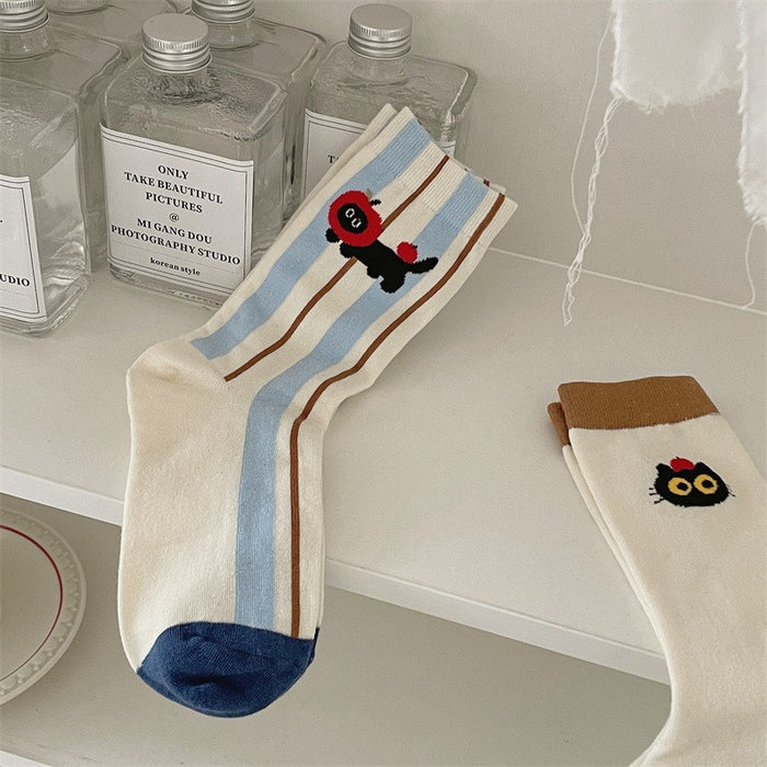 Wholesale Cute cartoon socks, small and niche pile socks