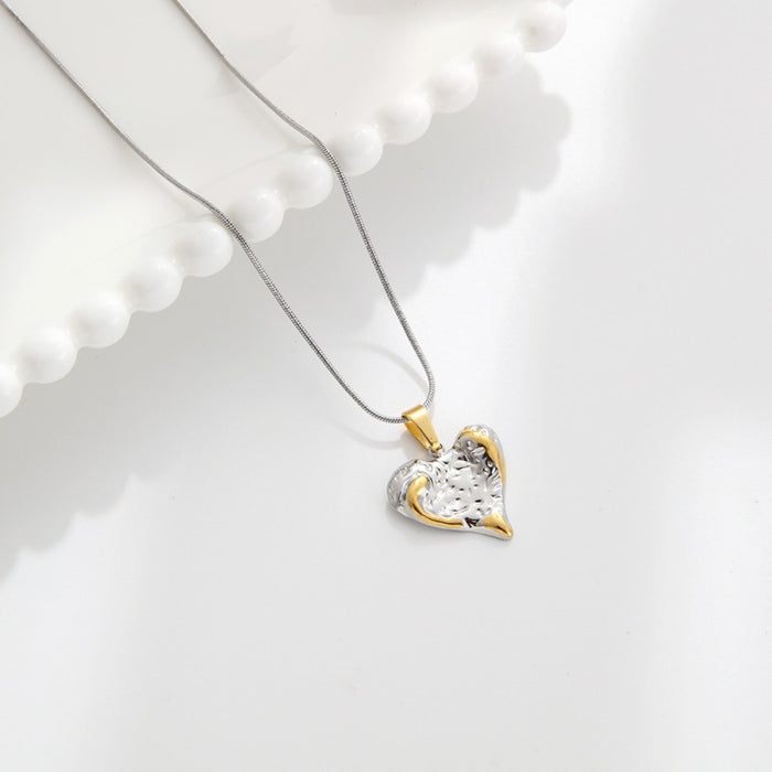 Wholesale Simple Stainless Steel Flower Love Pendant Necklace All-match Clavicle Chain Jewelry