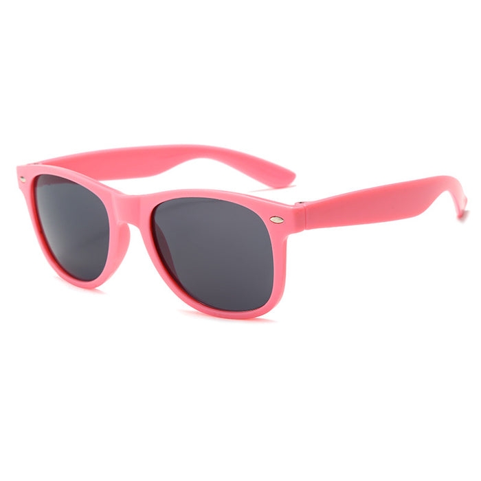 Wholesale Mi Ding sunglasses can be customized for street photography and rainbow party sunglasses