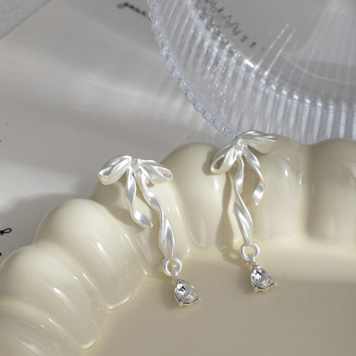 Wholesale Silver Butterfly Tassel Earrings High-end Earrings Elegant Diamond Pearl Long Earrings