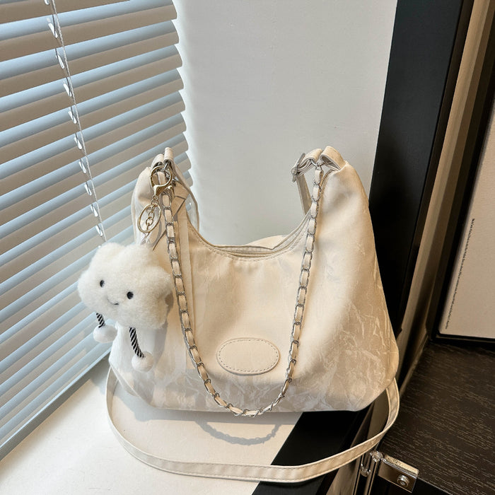 Wholesale Personalized commuting shoulder bag, fashionable large capacity tote bag, casual