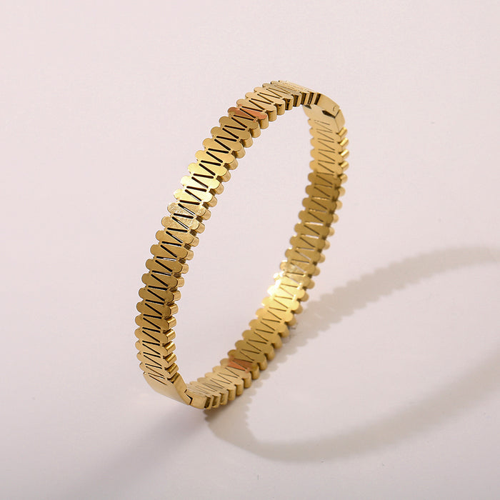Wholesale Fashionable Classic Zircon Gold Bracelet Vintage Stacked Titanium Steel Bracelet Wholesale