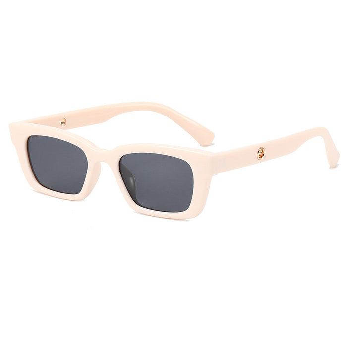 Wholesale Cat eye small frame sunglasses, casual sunshade sunglasses