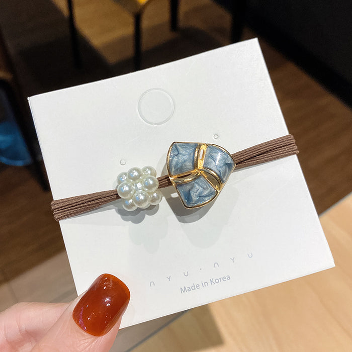 Wholesale 3 pcs Resin clover-shaped hollow crystal hair scrunchies