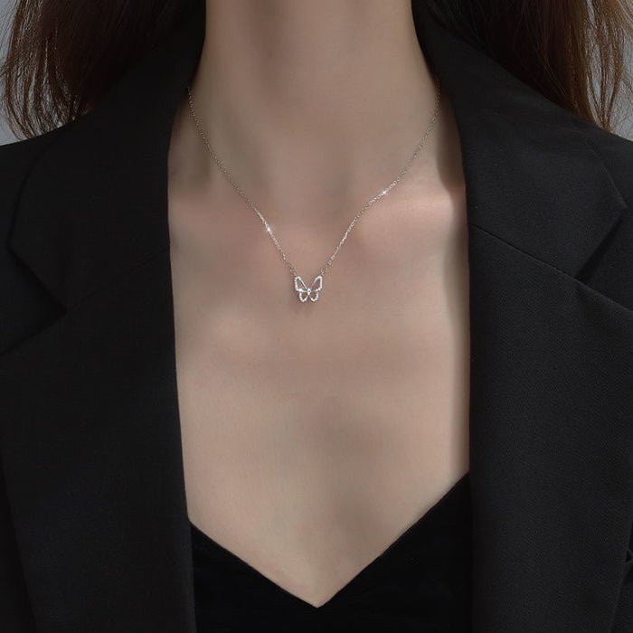 Wholesale Hollow out butterfly studded diamond necklace, elegant collarbone chain, niche design, minimalist forest style necklace