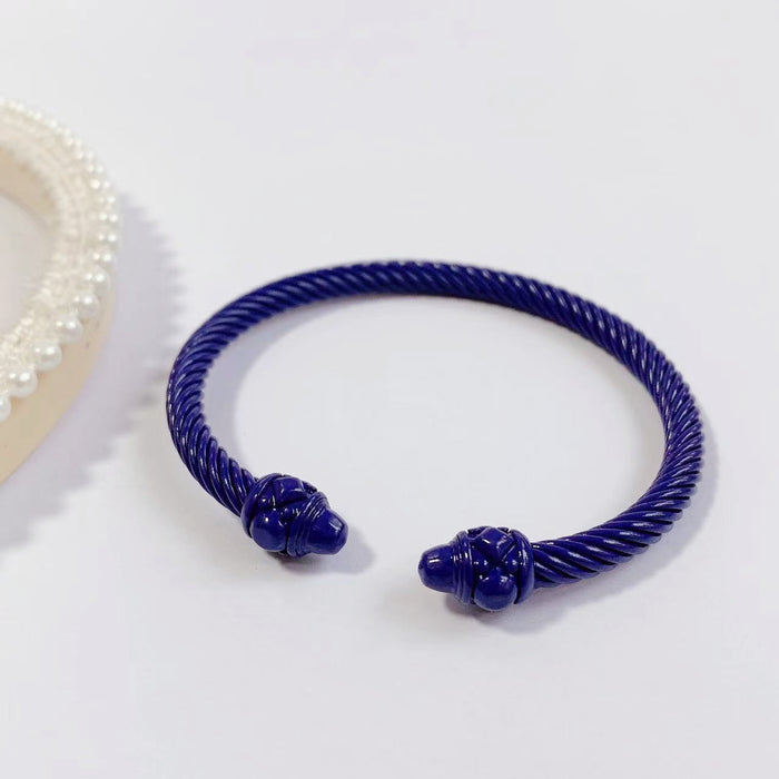 Wholesale Titanium steel color-preserving bracelet with diamond setting