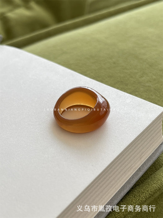 Wholesale Unique retro resin ring with a niche and cool style