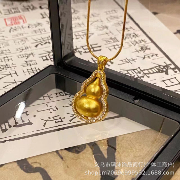 Wholesale Sand gold inlaid diamond gourd pendant necklace, female niche design, high-end 3D three-dimensional gold gourd pendant